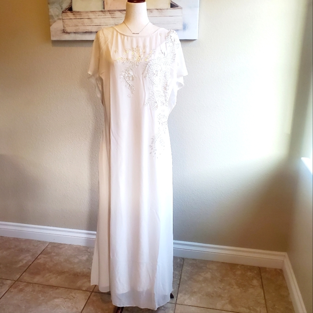 HOPE & IVY (ASOS)  White Vintage Style Wedding Dress